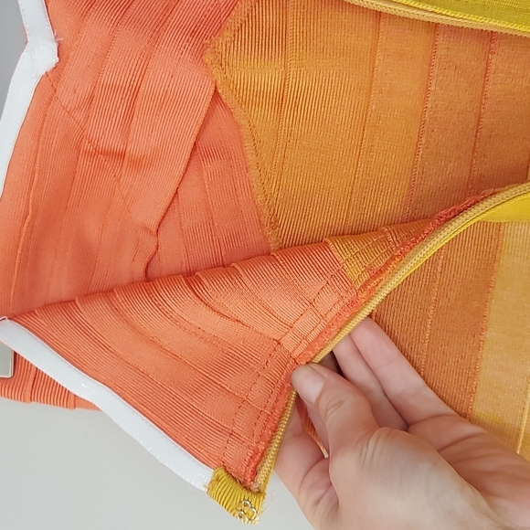 Stunning JLUXLABEL Body Contour Dress - Picture 3 of 8